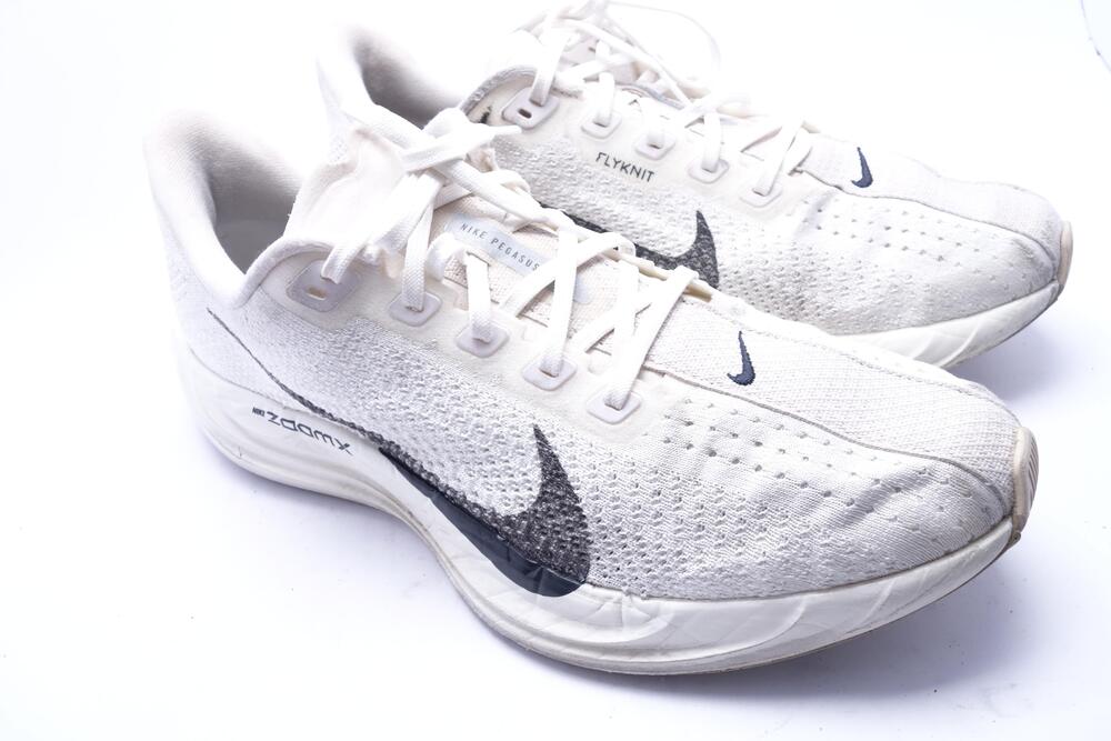 Nike ZoomX Pegasus Turbo Shoes Mens Size 9 White Running Sneakers FQ7262-100